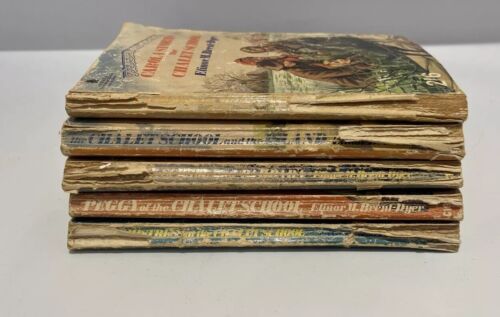 Elinor M Brent-Dyer 5 X Vintage Chalet School Paperback Book Bundle - Picture 3 of 12