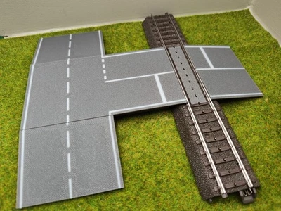 JERKUI 3D DRUCK UND MODELLBAU H0 Zubehör - H0 Bahnübergang für Märklin C-Gleis - Kreuzung- 58x66mm - H0 1:87