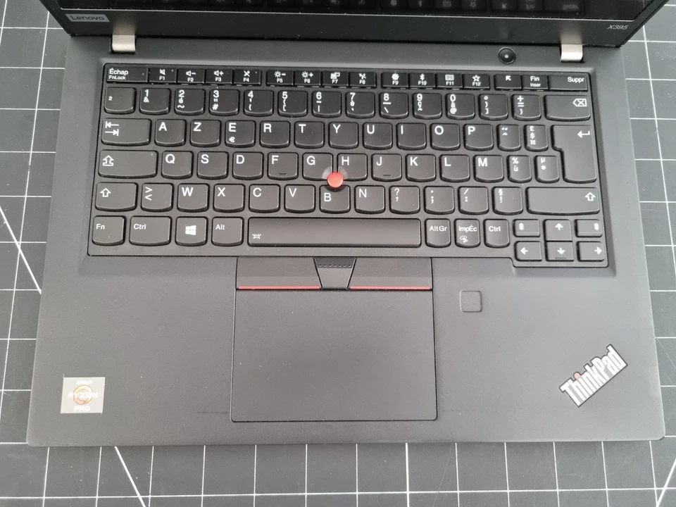 Lenovo ThinkPad X395 · Ryzen 5 PRO 3500U · 16GB · 512GB, Foto 2 von 5