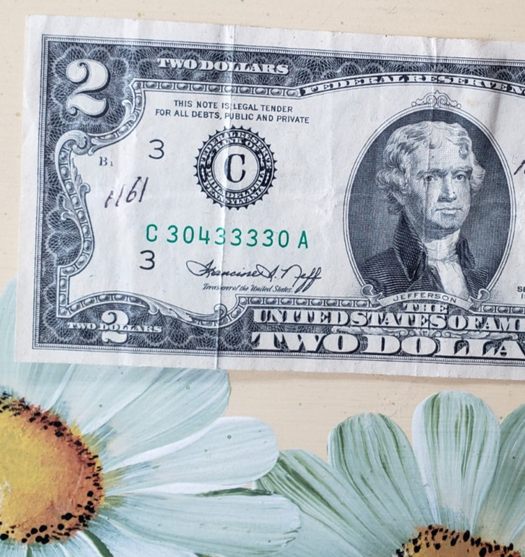 $2 Dollar Bil Fancy Serial Number  A Run of 3s (30433330) - 1976