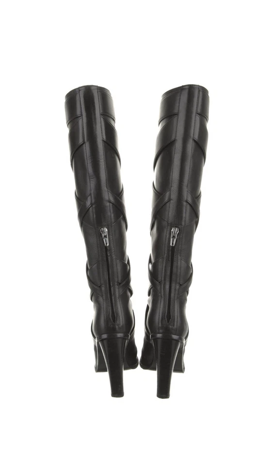 Botas hasta la rodilla Saint Laurent con adornos de cuero Foto 4 de 4