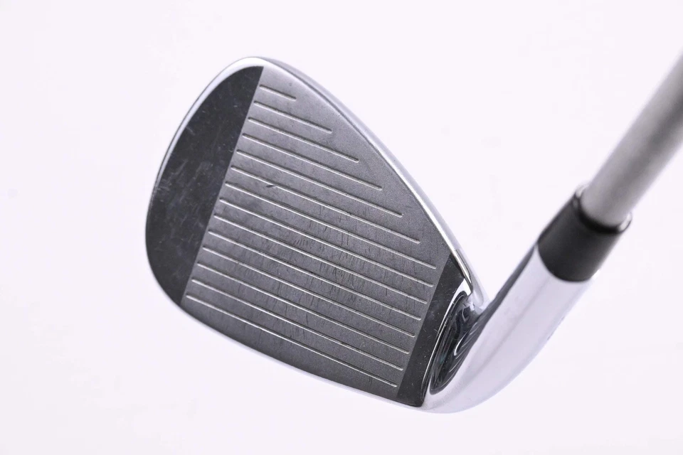 Wilson Staff D7 Pitching Wedge / 44 Degree / X-Flex KBS Tour C-Taper Lite 115 - Image 2 of 4