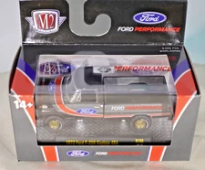 1/64th M2 Machines Auto Thentics R102 1972 Ford F-250 Custom 4x4 Pickup Truck