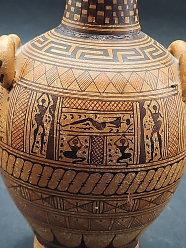 Geometric Funeral Greek Amphora Dipylon Cemetery Replica 5 Inch W Repairs - Picture 10 of 21