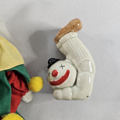 Vintage Collectible Circus Clowns Porcelain Heads On Dolls + Salt/Pepper Shaker - Picture 4 of 11