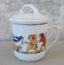 Vintage 1950's Graphic 3" Porcelain Child's Teacup Mug with Lid Made Germany