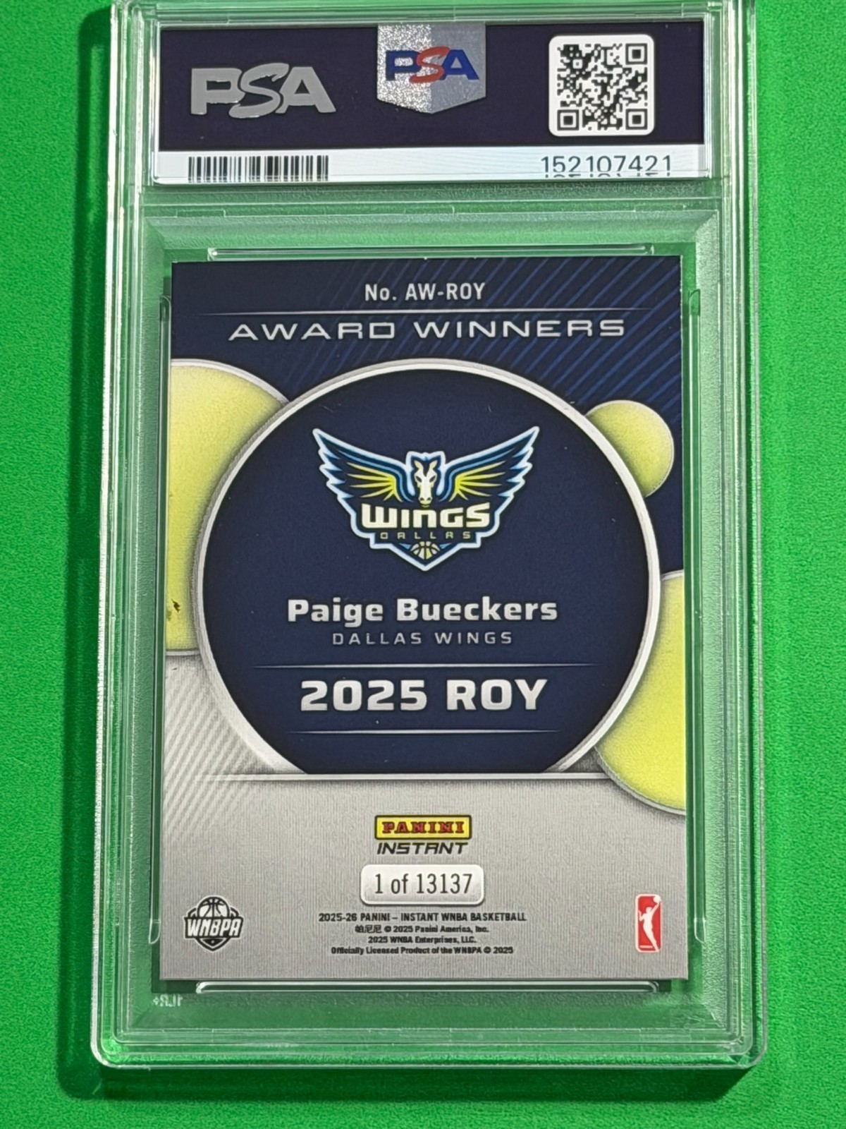 Paige Bueckers 2025 PSA 9 Mint Panini Instant #ROY WNBA ROOKIE of the YEAR  7421 view 2
