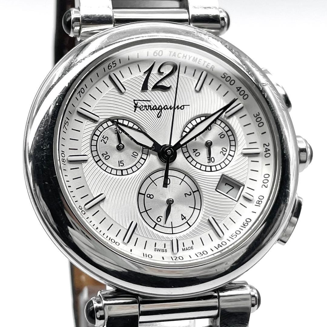 Salvatore Ferragamo Chronograph Date Silver Mens Watch Quartz Japan 0714105 View 2