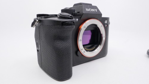 Sony Alpha a7R V - 29.220 scatti - fotocamera originale + custodia smallrig - rivenditore - Foto 15 di 18
