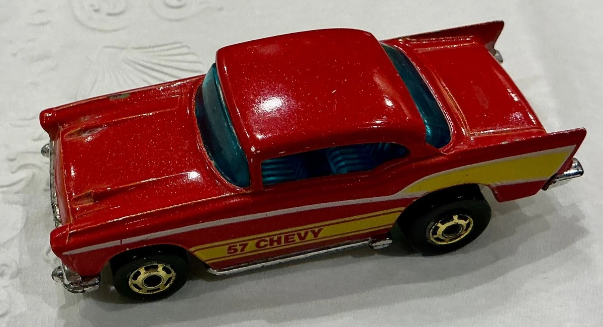 Hot Wheels Chevrolet 1957 Vehicle Year Vintage Manufacture Diecast