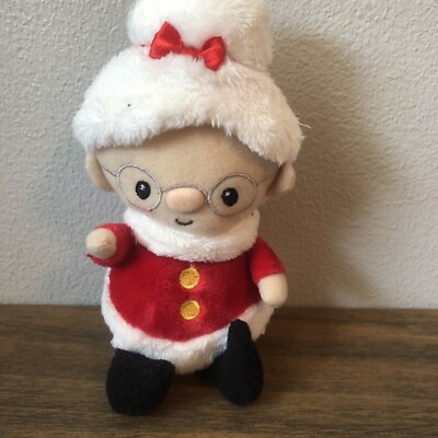 Santa Village Mrs. Clause By Gund 5 1/2 inches￼