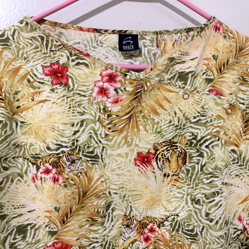SCRUB UNIFORM TOP MEDIUM Jungle Tiger Pattern BARCO Pullover 3/4 Sleeves - Picture 2 of 9