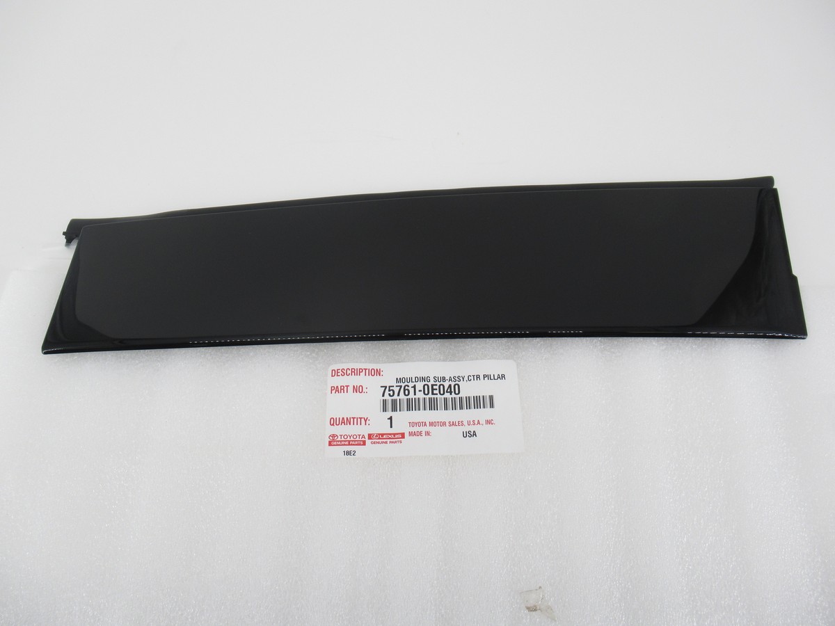 Genuine OEM Toyota 75761-0E040 Passenger RH Rear Door Forward