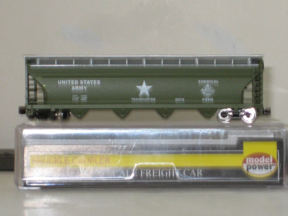 N SCALE US ARMY 55' CYLINDRICAL HOPPER 3493 MODEL POWER - Image 3 of 3