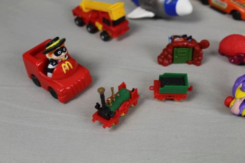 Jouet Chiffres + Voitures Konvolut - 20 Pièces Ferrero + Mattel + Mc Donalds / - Photo 7 sur 12
