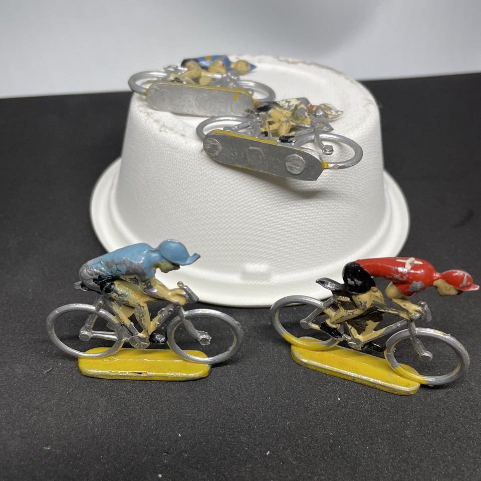 LOT DE 11 anciens cyclistes Tour de France en Alu - Quiralu / Aludo