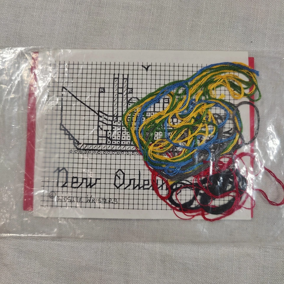 Vtg New Orleans Ministitch Riverboat Counted Cross Stitch Kit 5" Complete - Image 4 of 4