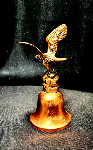 Vintage Copper and Eagle Handled Dinner Bell 4x1.5" - Picture 3 of 8