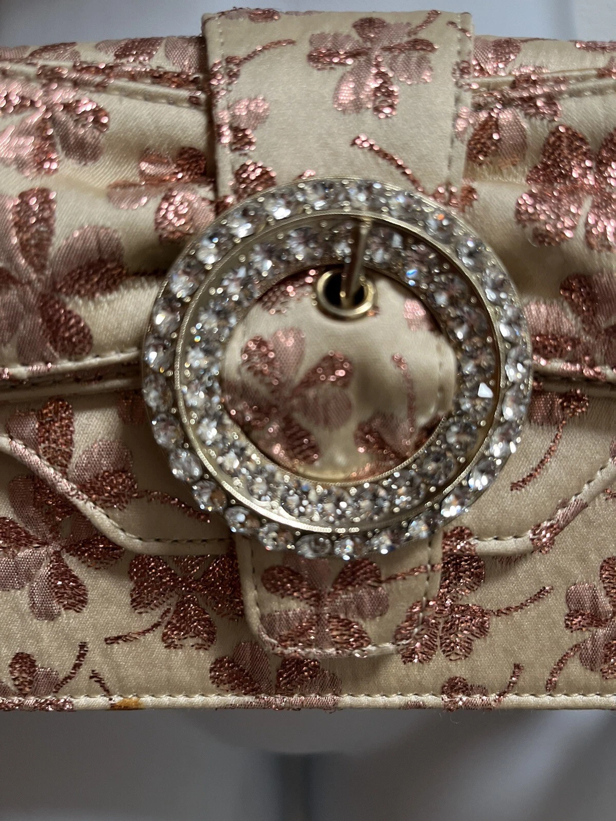 Borsa a tracolla Valentino 4 foglie quadrifoglio rosa zoppo grande chiusura strass nuova con etichetta