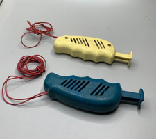 Vintage 1960's Atlas Slot Car Controllers Plunger Model Railroad RR White Blue