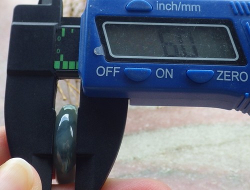 Anillo circular redondo de jadeíta natural verde certificado por video NO. 9 107054 VS - Imagen 10 de 13