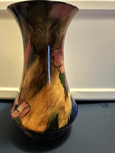 H & K Tunstall Hand Painted Anemones 7" Vase England Circa. 1933-1942 - Picture 12 of 13