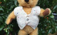 Vintage Style Hand Knitted Teddy Waistcoat For Antique Bear - White Vintage Style Hand Knitted Teddy Waistcoat For Antique Bear - White