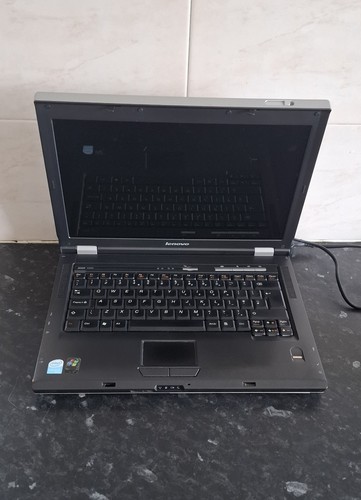 Lenovo 3000 N100 Laptop - Windows XP, Intel Celeron @ 1.6Ghz, 1Gb RAM, 80GB HDD - Picture 4 of 11