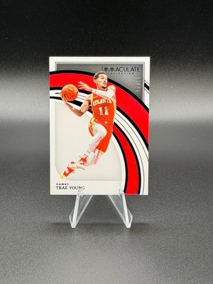 TRAE YOUNG 2021-22 Panini Immaculate Collection Blue Parallel 25/25