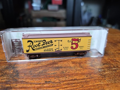 MTL 49240-2 CERVEZA RAÍZ DE ELWOOD 40' Frigorífico de madera #5021 'NUEVO' ESCALA N | Zustand: New