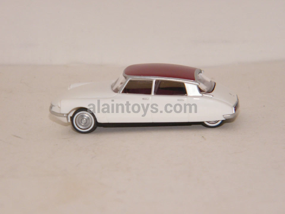 CITROËN ID 19 BLANCHE WIKING 1/87 HO Réf 080713 - Photo 2/4