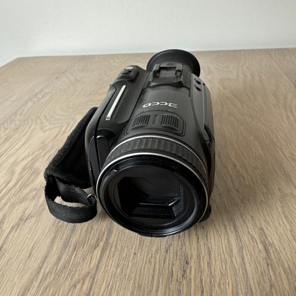 JVC GZ-HD7UAG 3CCD Hard Disk Drive HD Camcorder Parts Untested - Image 3 of 4