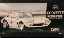 ACCURATE MINIATURES - CORVETTE GRAND SPORT  '64 - 1995 VINTAGE- 1:24 - KIT #5001