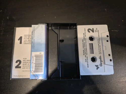VTG Blondie Parallel Lines Cassette Tape - Chrysalis Records 1978 TESTED EUC - Picture 2 of 2