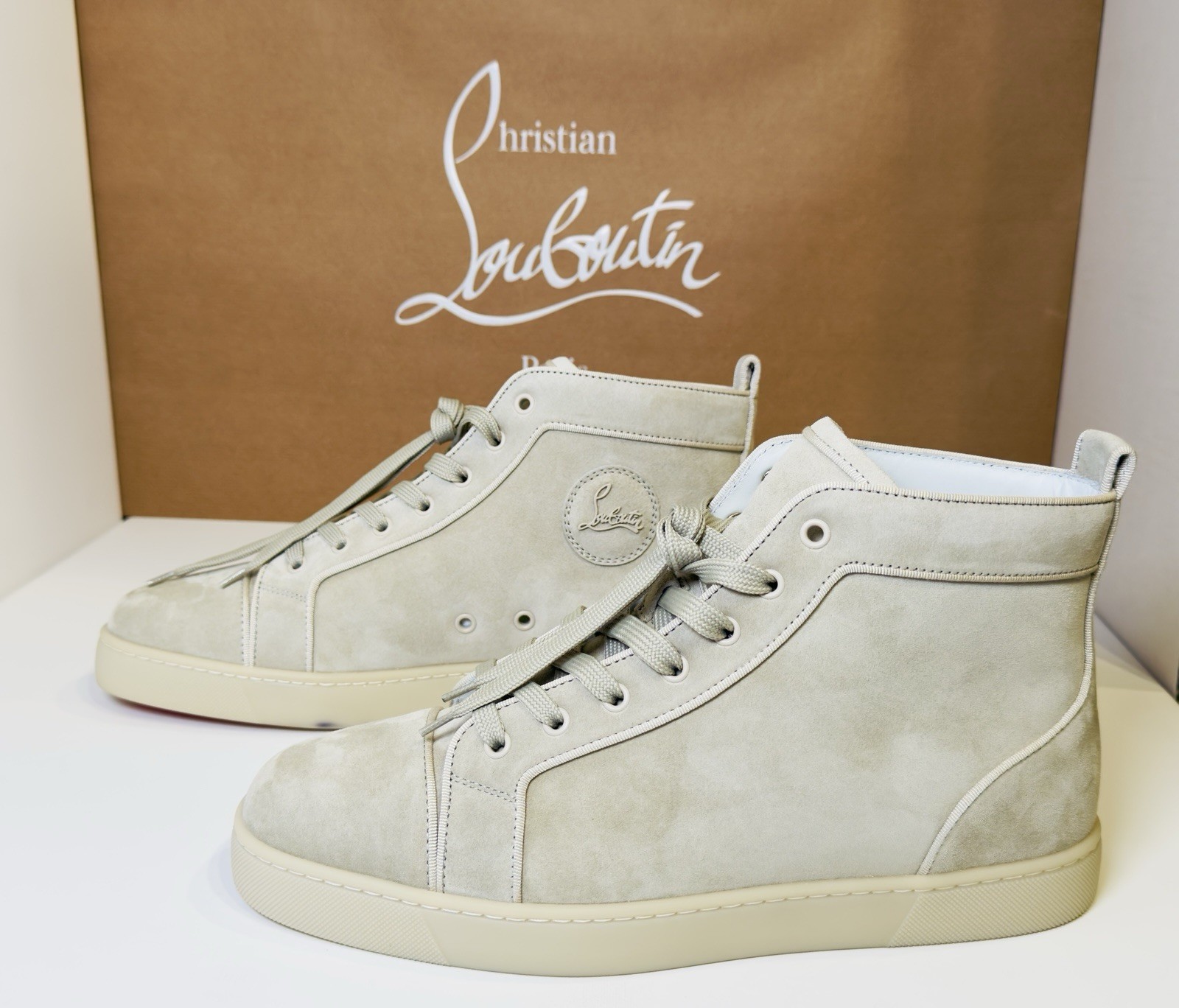 Christian Louboutin Louis Orlato Flat High-Top Sneakers Goose Grey Suede Size 44 image 5