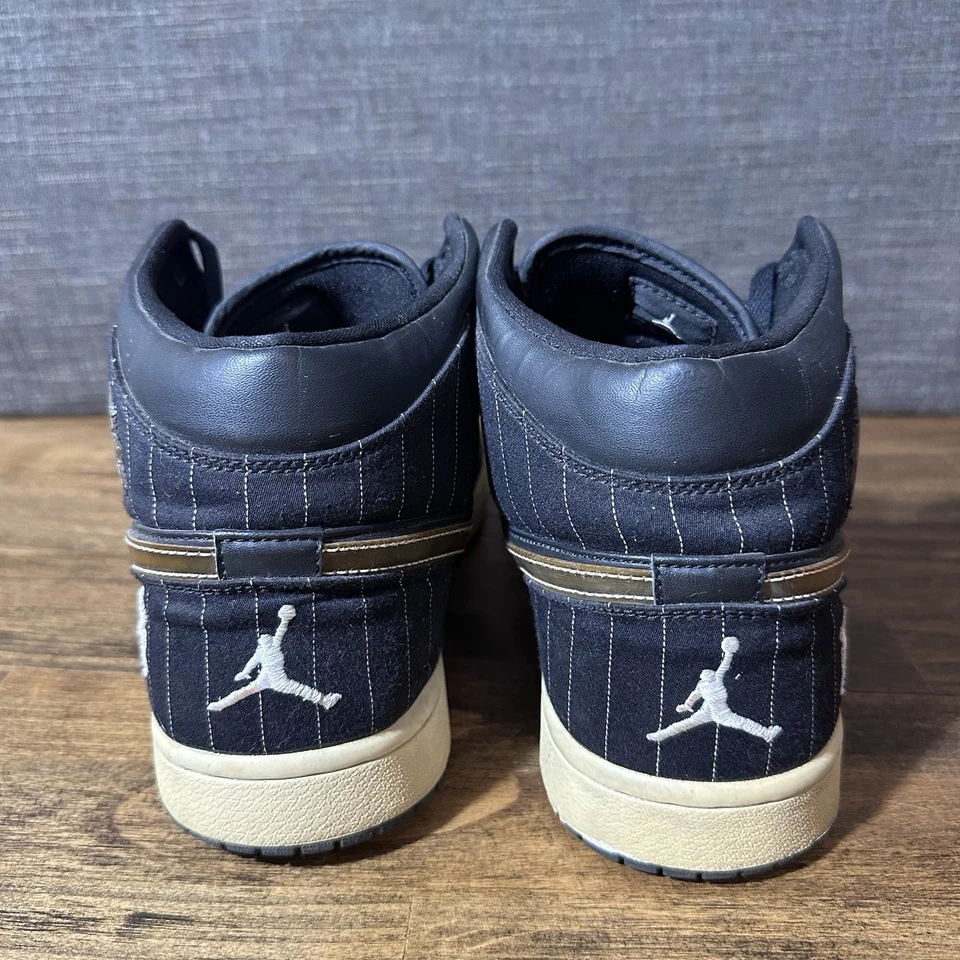 Jordan 1 Retro Barons Away 2008 Talla 11 Usado 325514-012 Foto 4 de 4