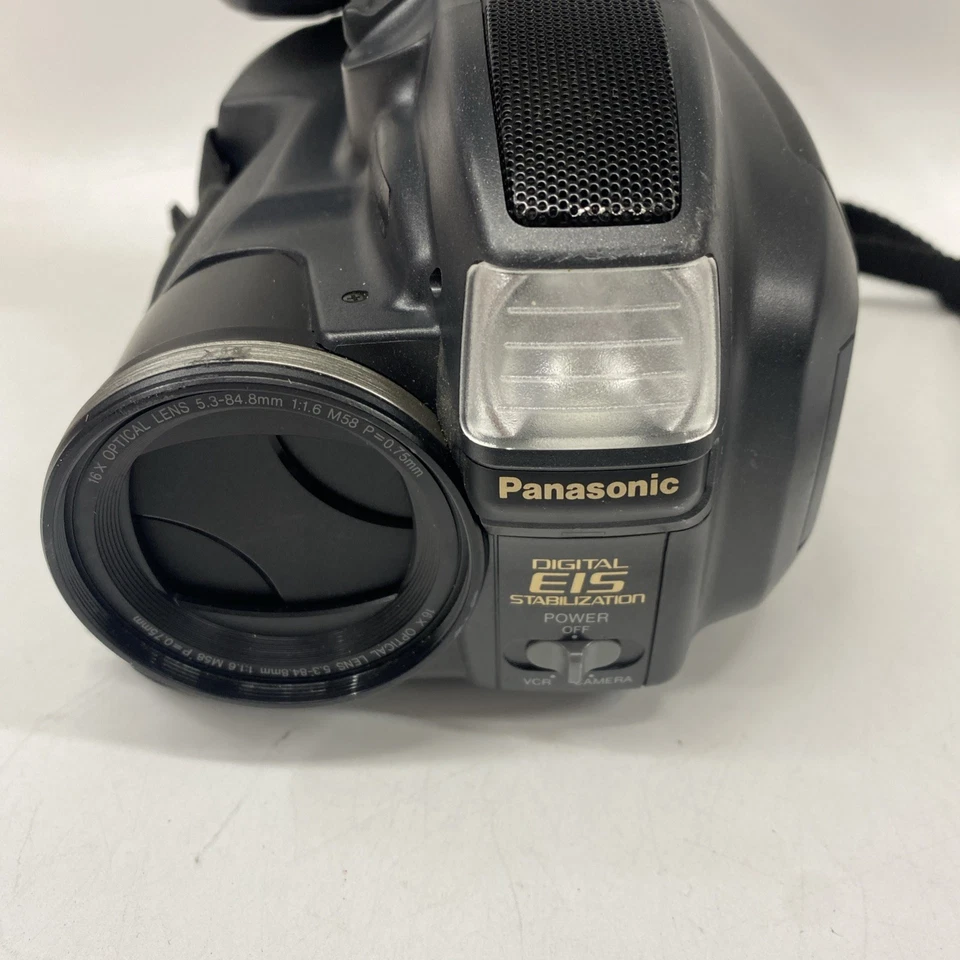 Panasonic Palmcorder PalmSight PV-L657D VHSC 16x Optical Zoom Not Working Parts - Image 2 of 4