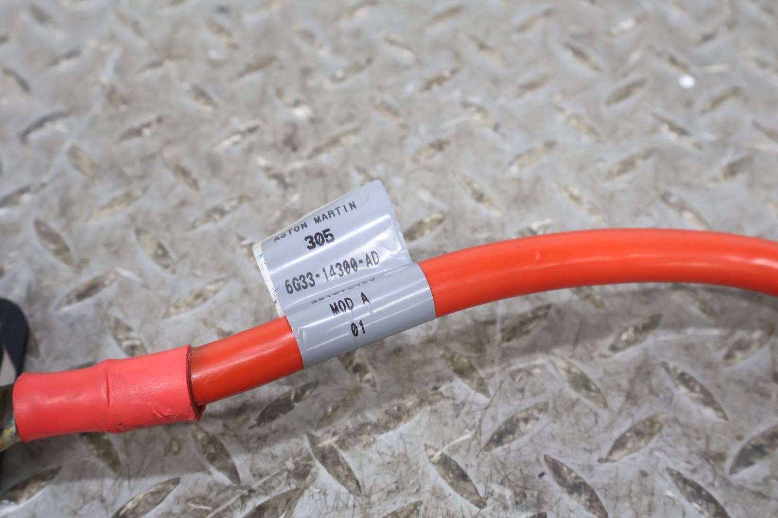 06-10 Aston Martin V8 Vantage OEM Postive Battery Cable (6G33-14300-AD) Notes