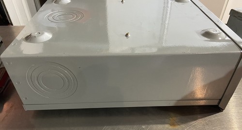 THOMAS & BETTS 200A Meter Socket 600 V Single Phase URS1394-HPK1 3R enclosure - Picture 10 of 12