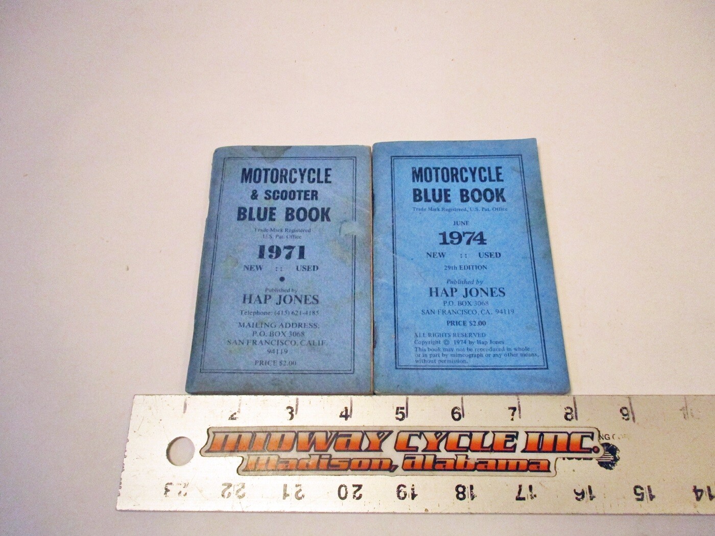 HAP JONES MOTORCYCLE & SCOOTER BLUE BOOK 1971 71 & 1974 74 VINTAGE