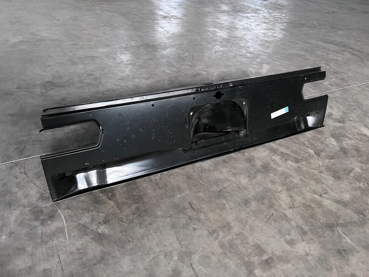 NEU NOS Mercedes W108 W109 Heck Mittelstueck Heckblech Rear End  
