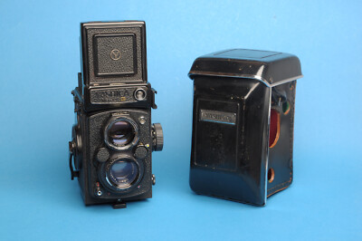 Yashica Mat-124G Mittelformat Kamera m. Originaltasche + Yashica Skylightfilter
