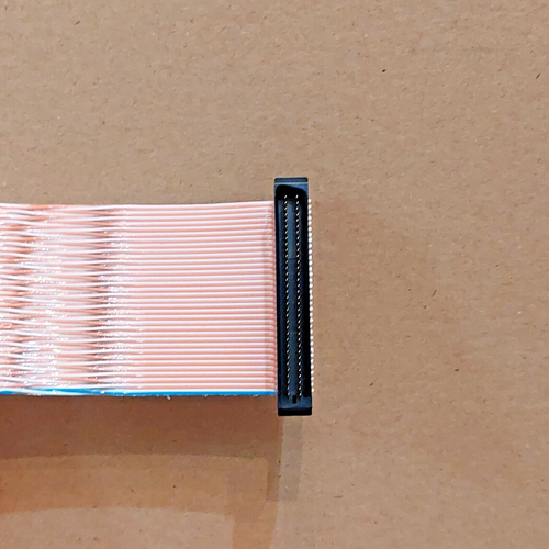 Ultra 320 SCSI Cable - 68 Pin M - 3 Plugs - Approx 56cm - 30AWG Amphenol Spectra - Picture 4 of 6