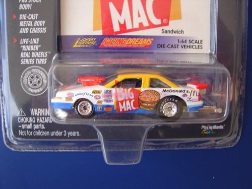 1999 JOHNNY LIGHTNING RACING DREAMS MCDONALD'S BIG MAC 1:64 SCALE - Picture 3 of 3