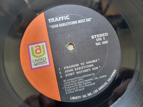 TRAFFIC - When The Eagle Flies 1974 PROG JAZZ ROCK Steve Winwood Lyrics NM-/NM - Imagen 5 de 5