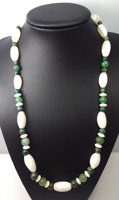 Vintage Perlen lang weiß und grün Achat Edelstein Schmuck Halskette