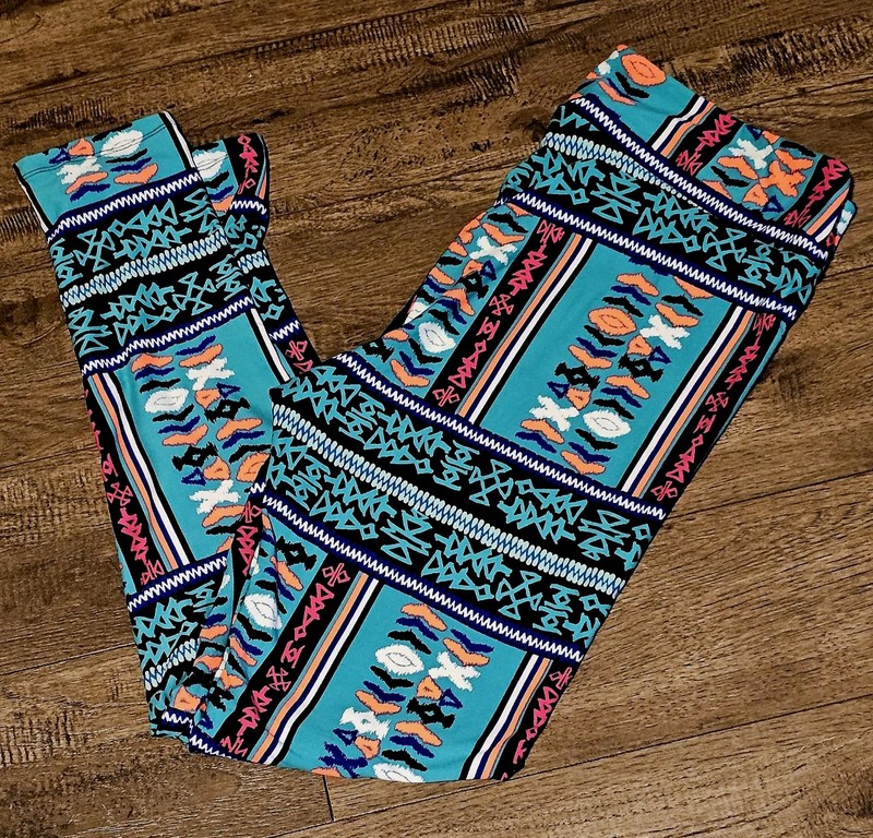 LuLaRoe Women's Leggings Tall And Curvy, Bright Colors 