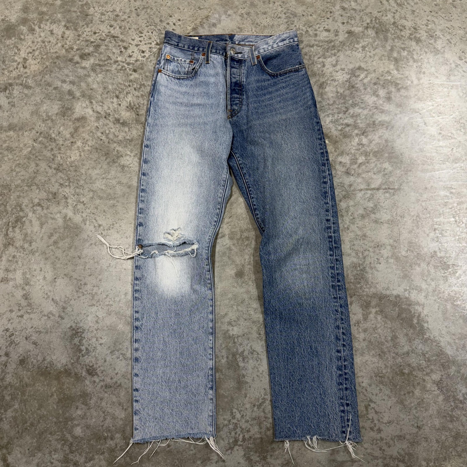 Levis 501 Jeans Womens 27 Blue Two Tone High Rise Straight Distressed 27x30