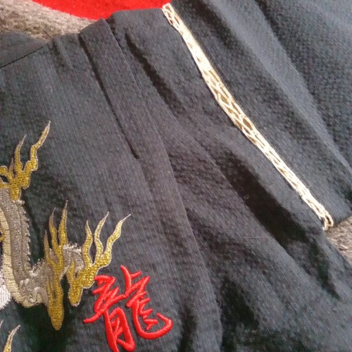 Kids Jinbei sz 100cm Navy Embroidered Silver Gold Dragon *NEW* MSRP ¥2,800 $40 - Picture 2 of 19