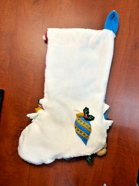 *TERMINADO* Medias de Navidad de fieltro Bucilla 18" "BAJO EL ÁRBOL" Foto 2 de 4